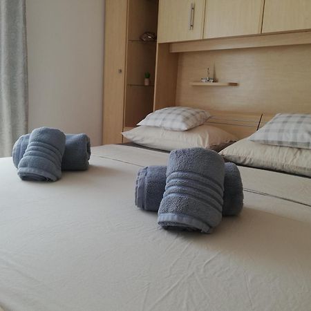 Alnea Apartment Split Bagian luar foto