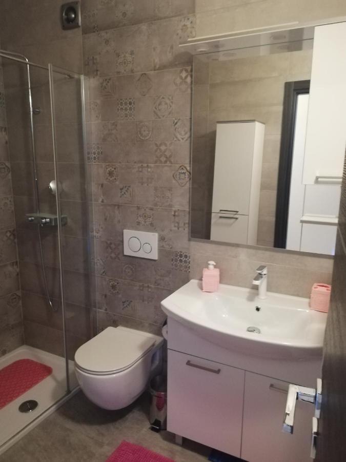 Alnea Apartment Split Bagian luar foto
