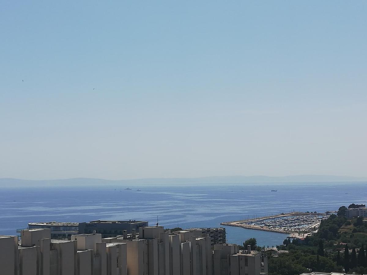 Alnea Apartment Split Bagian luar foto